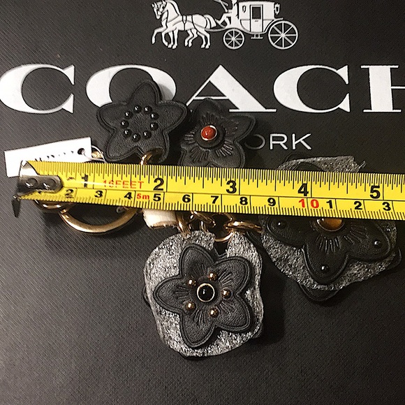 COACH - WILDFLOWER MIX BAG CHARM (NWT) - Picture 8 of 12